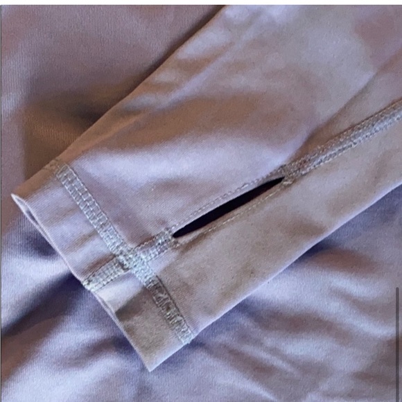 Bundle of Four Nike Dri Fit Pullovers Size XS-M - Picture 16 of 16